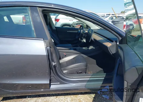 2023 Tesla Model 3 Rear-Wheel Drive from USA, damaged, VIN 5YJ3E1EAXPF437313